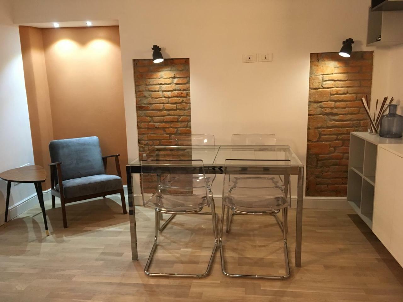 Farini Cozy Flat Apartment Милано Екстериор снимка