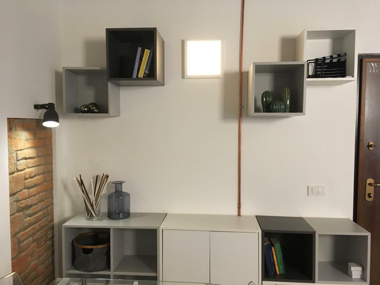 Farini Cozy Flat Apartment Милано Екстериор снимка