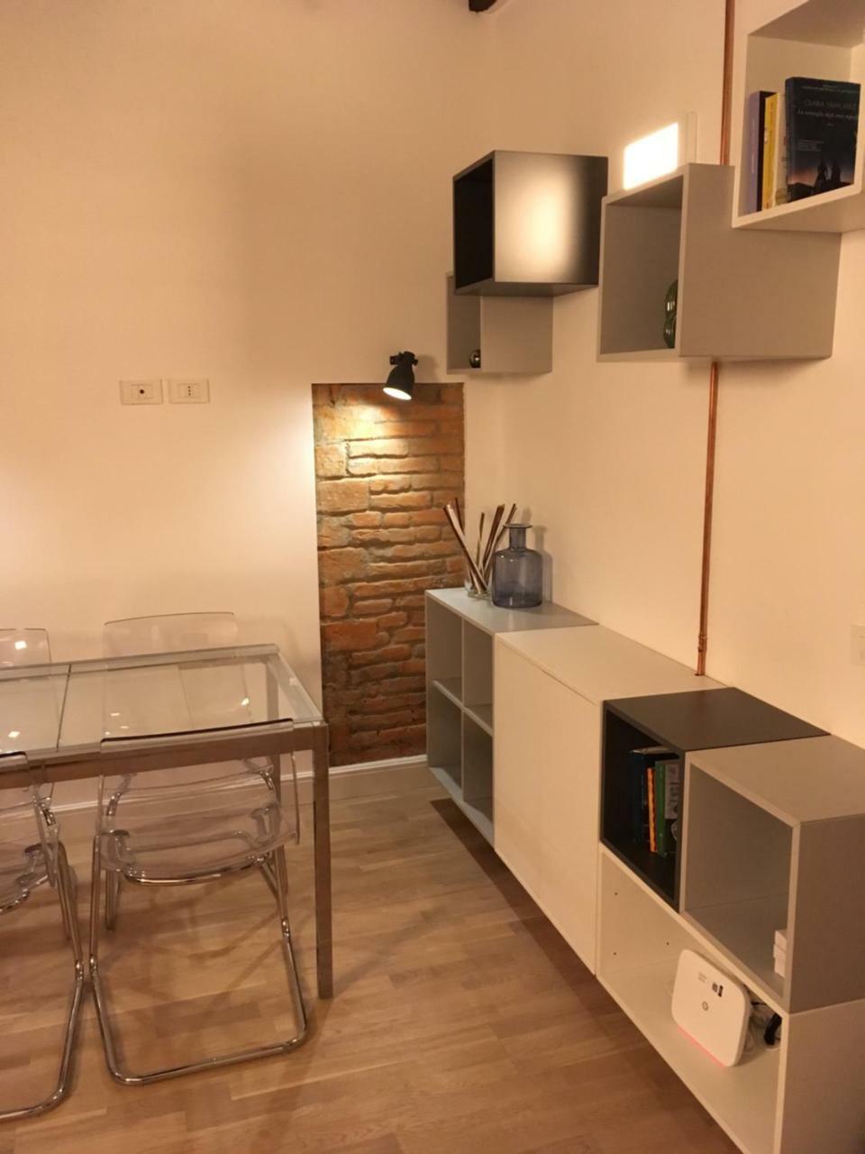 Farini Cozy Flat Apartment Милано Екстериор снимка