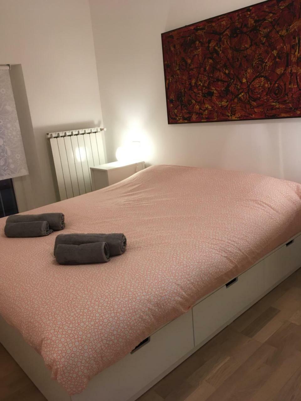 Farini Cozy Flat Apartment Милано Екстериор снимка